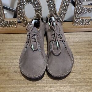 Clarks Originals Women’s Faraway Field Oxford Grey Suede Lace-Up Shoes Sz 8
